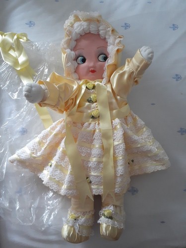 Neu weiche puppe gelber - weiche,