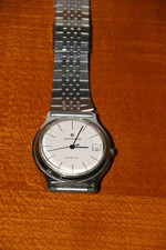 Junghans  Armbanduhr / Quarzuhrwerk  / mit Datum /Vintage /neue Batterie