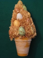 Osterdekoration  - kleiner Eierbaum  - Eierpyramide im Töpfchen -  Ostereier  
