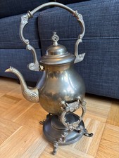 Englische Samowar Tee & Wasser