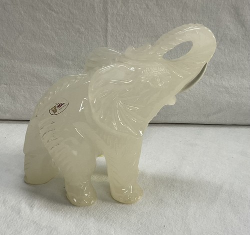 Spanischer elefant aus - spanischer,