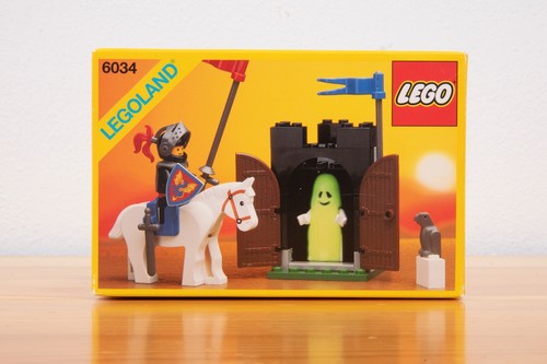 Lego castle 6034 - lego, black
