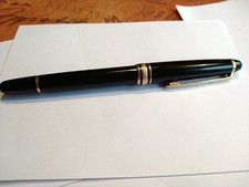 Montblanc Meisterstück Gold-Coated Classique Rollerball