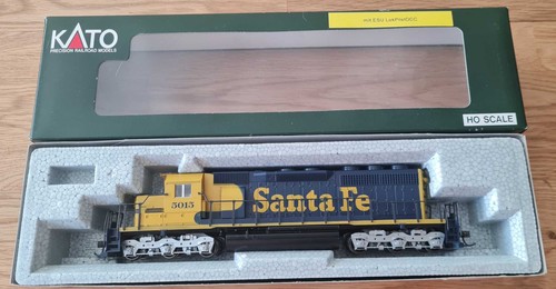 Kato 011 diesellok - us-diesellok, emd