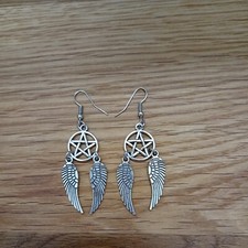 Goth Punk Emo Ohrringe gefallene Flügel Pentagramm