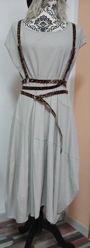 Kleid ähnlich rundholz - ähnlich,