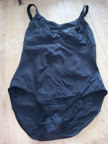 Damen badeanzug 44 - (67),