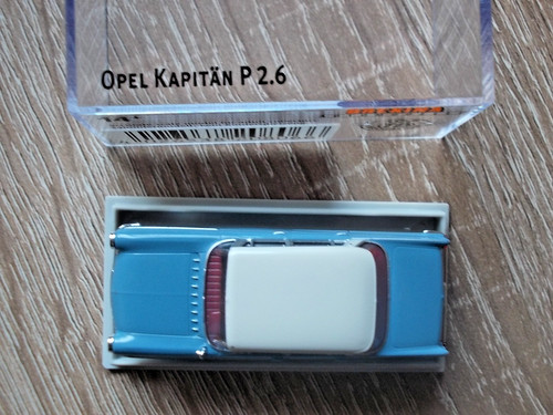 Brekina opel kapitän 6 - brekina, p
