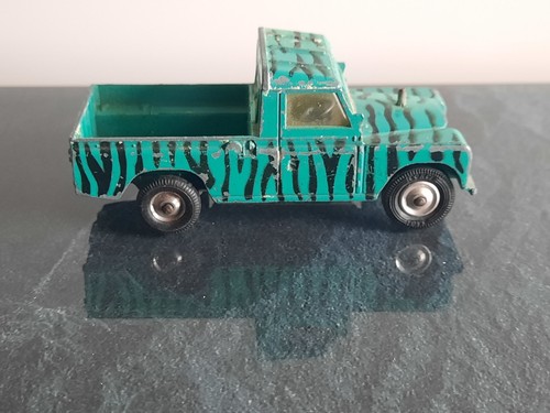 Corgi toys land - corgi,