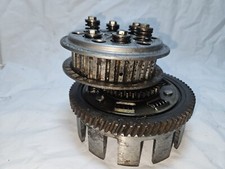 KUPPLUNGSGLOCKE SUZUKI GSE 500