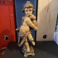 Engel Putte als Honigdieb mit Bienenkorb Holz geschnitzt  Höhe ca. 20 cm