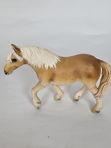 Schleich 13618 palomino hengst - schleich,