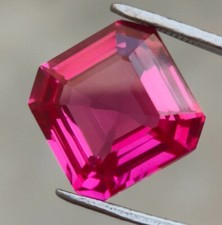 A+ Natürlicher rosa Rubin