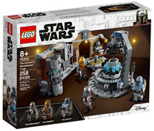 LEGO Star Wars 75319 Mandalorian Forge (Verpackung leicht beschädigt)