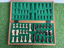 Staunton No. 4 Schachfiguren