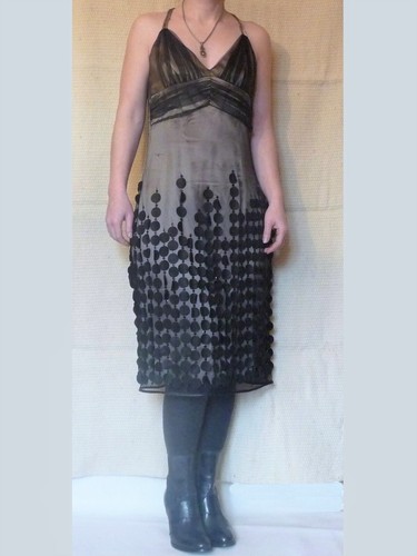 Beige seidenkleid mit - seidenkleid,