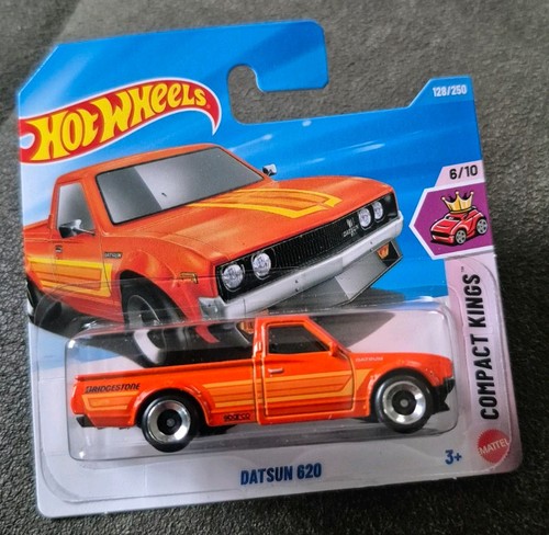 Hot wheels datsun - hot, 620