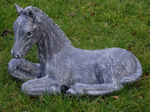 Steinfigur tierfiguren pferd - steinfigur,