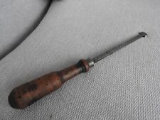 altes Grabwerkzeug Holzdrehmaschine HOLZMEISSEL ° DRITTEROT ° SCHREINER BILDHAUER