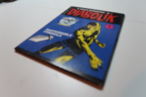 Giallo interattivo 1 - giallo,