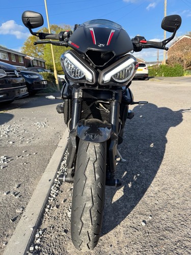 Triumph speed triple 1050 s - triple,