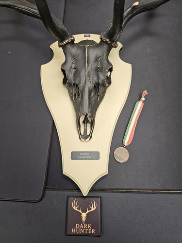 Dark hunter trophäe premium - trophäe,
