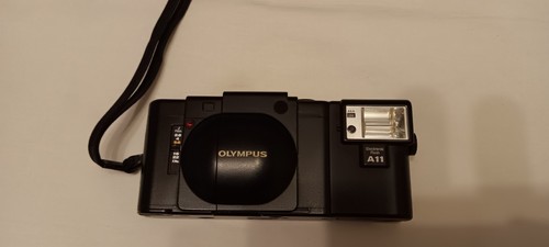 Olympus a11 blitz - xa,