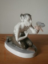 Faun mit schmetterling - faun,