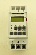 deleyCON Digitale Zeitschaltuhr zum Einbau in Schalttafeln mit LCD Display