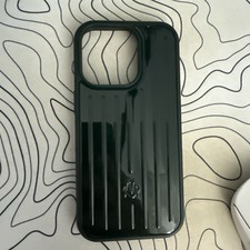 Rimowa iPhone 16 Pro