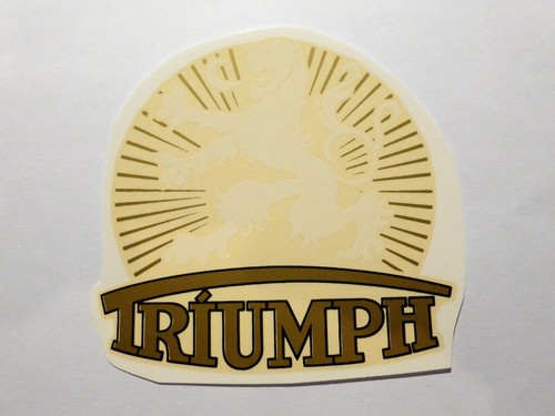 Triumph links schriftzug - triumph,