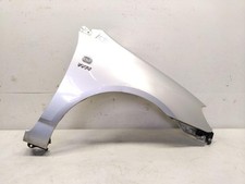Toyota Corolla E12 Kombi original Kotflügel vorn rechts silbermet. BJ2003 Rost
