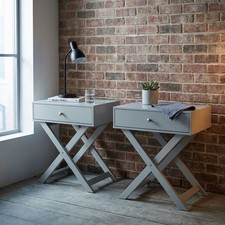 Paar Telford Nachtschränkchen