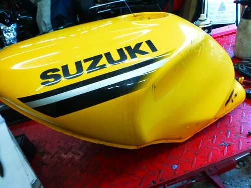 Suzuki gs500 gelb - k1/2,
