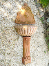 WUNDERSCHÖN  3- tlg. Terracotta Wandbrunnen Zierbrunnen frostsicher 140/60 cm