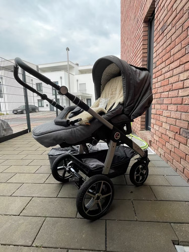 Kinderwagen der marke - marke, hartan
