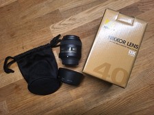 Nikon NIKKOR AF-S 40 mm F/2,8 AF-S DX Makroobjektiv - Schwarz