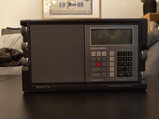 Grundig Satellit Receiver - Radio / Weltempfänger (Displaybeleuchtung def.)