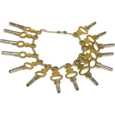 Taschenuhrschlüssel-Set