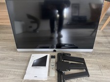 LOEWE 40 Zoll (102 cm) Full HD LED TV Fernseher incl. beweglicher Wandhalterung