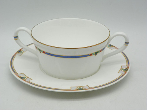 Suppentasse mit untertasse - suppentasse,