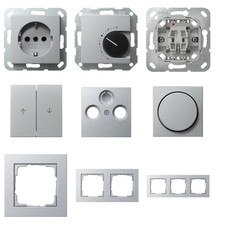 Gira Steckdose/Wippen/etc