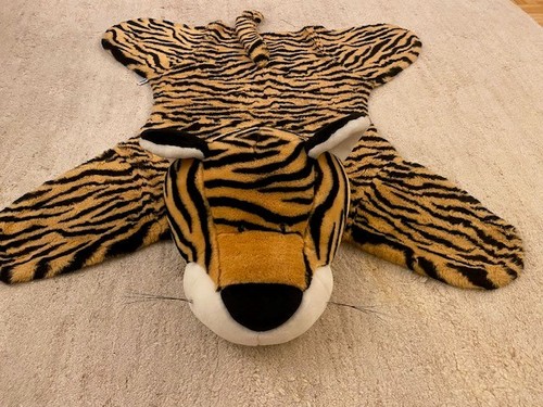 Tigerfell mit kopf - mit,