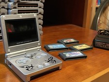 [Original / AGS 101 / +4 Spiele] Gameboy Advance SP Tribal-Edition (Nintendo)