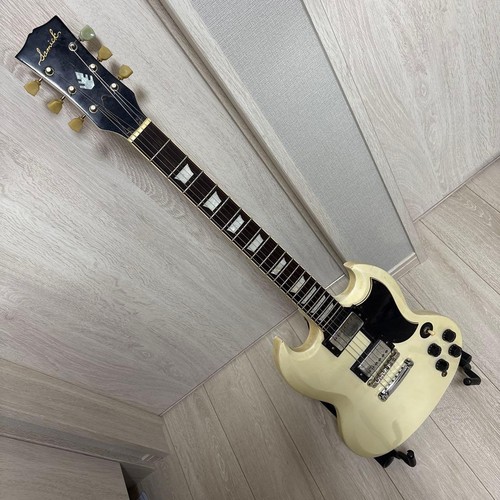 Samick white type - white, sg