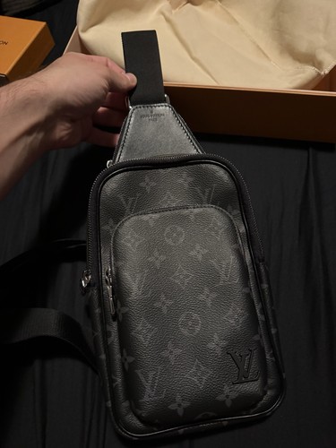 Louis vuitton avenue - louis, sling