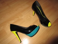 Peep Toes 38 Plateau Lack Schuhe Pumps High Heels Schwarz ausgefallen Türkis