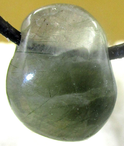 Aktinolithquarz trommelstein - ,