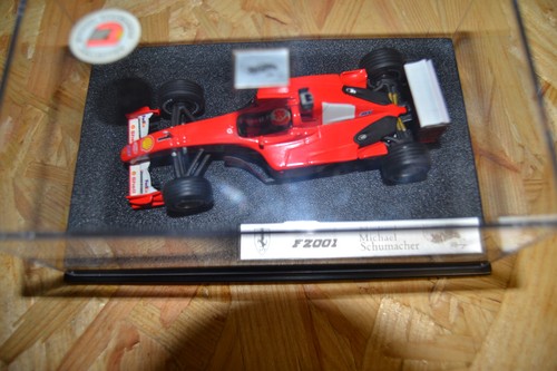 Hotwheels modellauto ferrari - hotwheels,