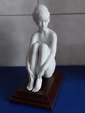 AK Kaiser Porzellan Figur